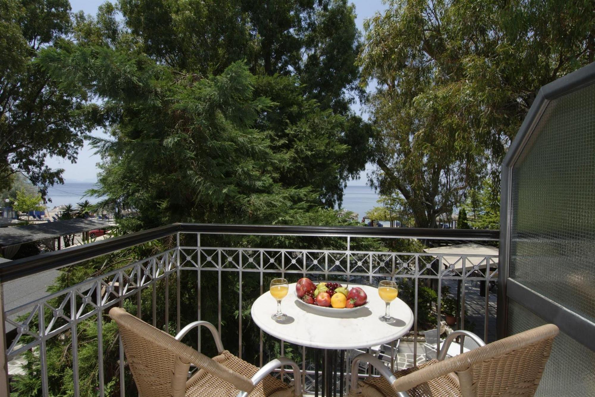 Enalion Hotel Kala Nera Exterior foto